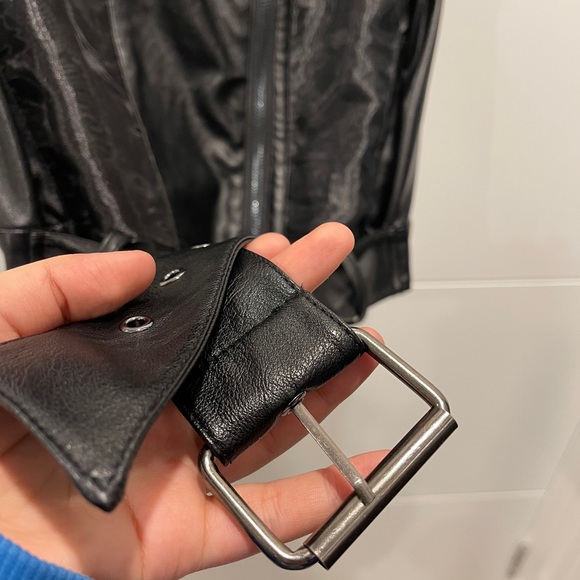 Black Vest - Picture 10 of 12